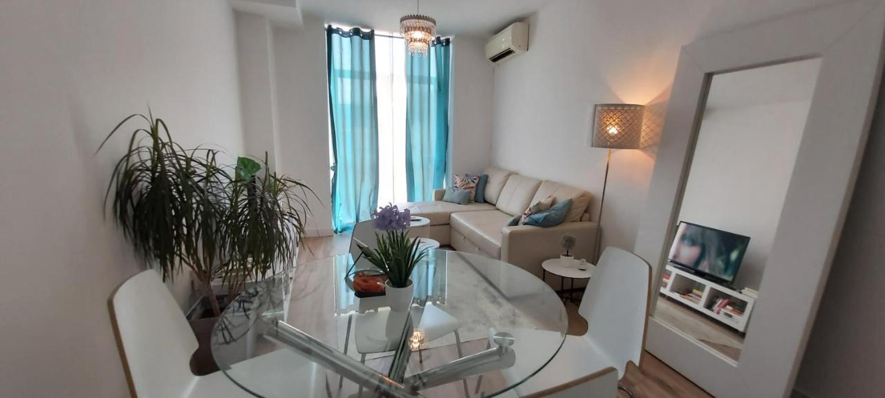 Malaga Centro Terraza Apartment Ngoại thất bức ảnh